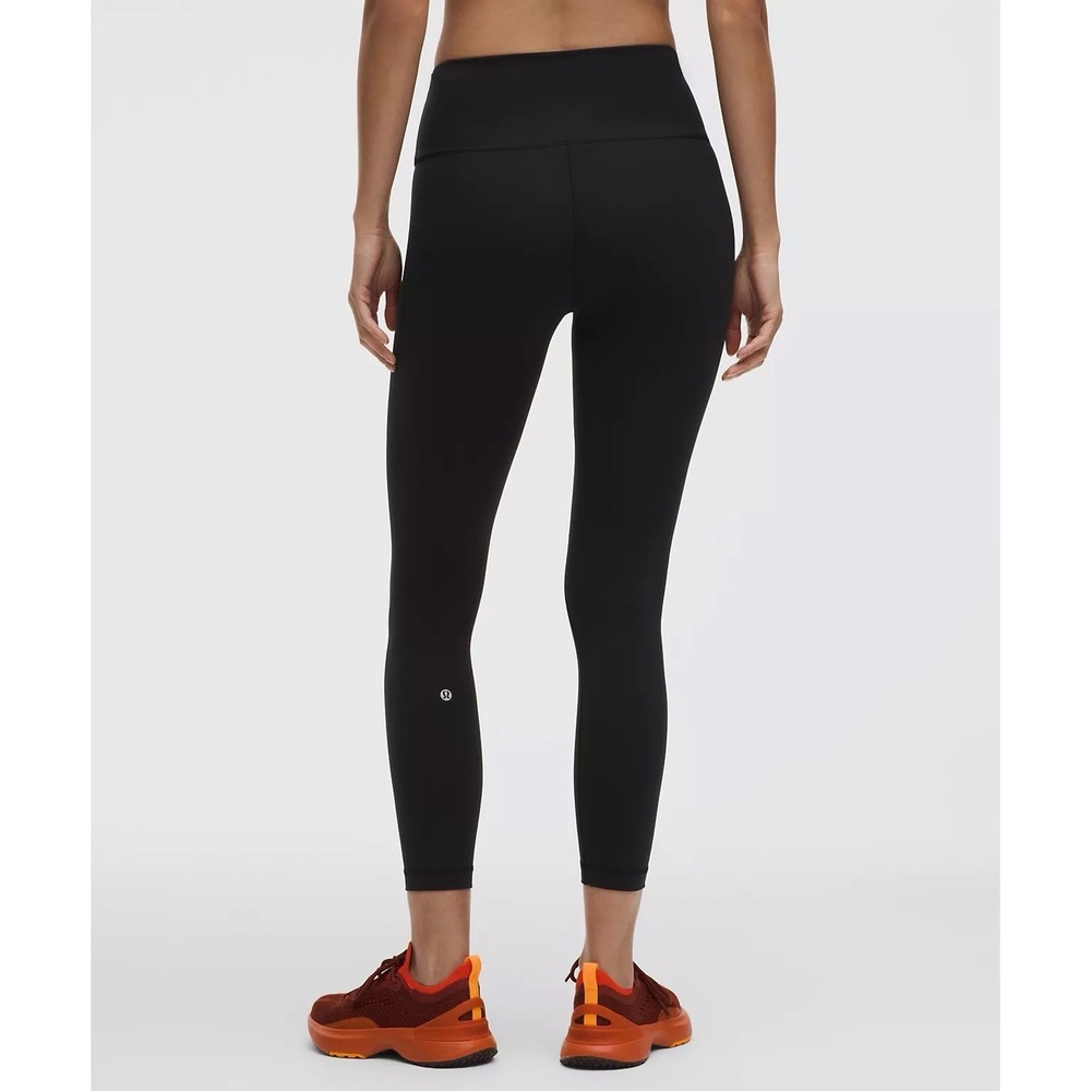 LULULEMON ATHLETICA Wunder Train High Rise Tight 23" Size 6 SQUARE DOT